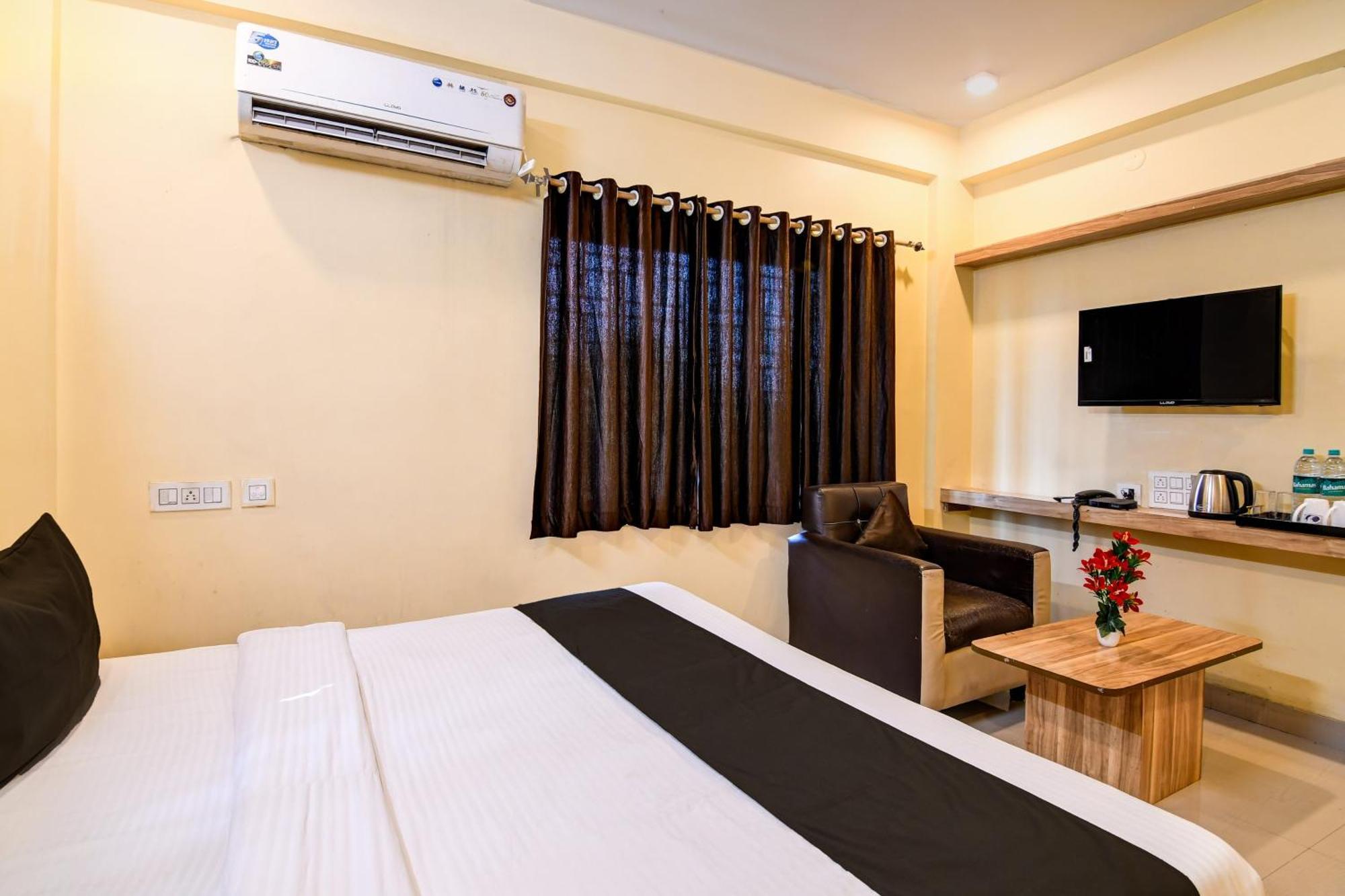 Hotel O Casa Astra Calcutta Buitenkant foto