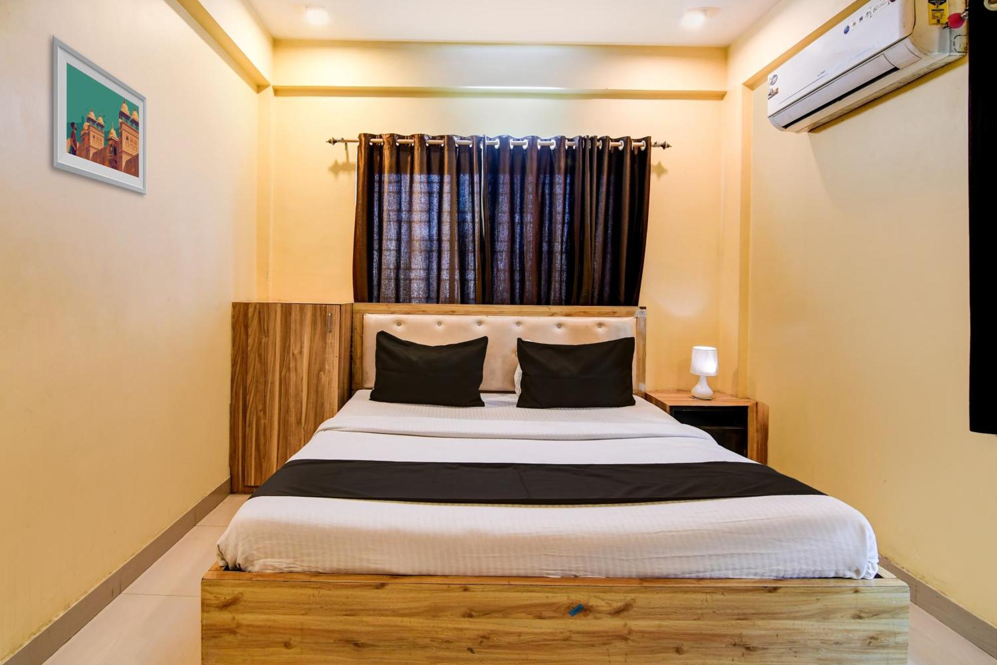 Hotel O Casa Astra Calcutta Buitenkant foto