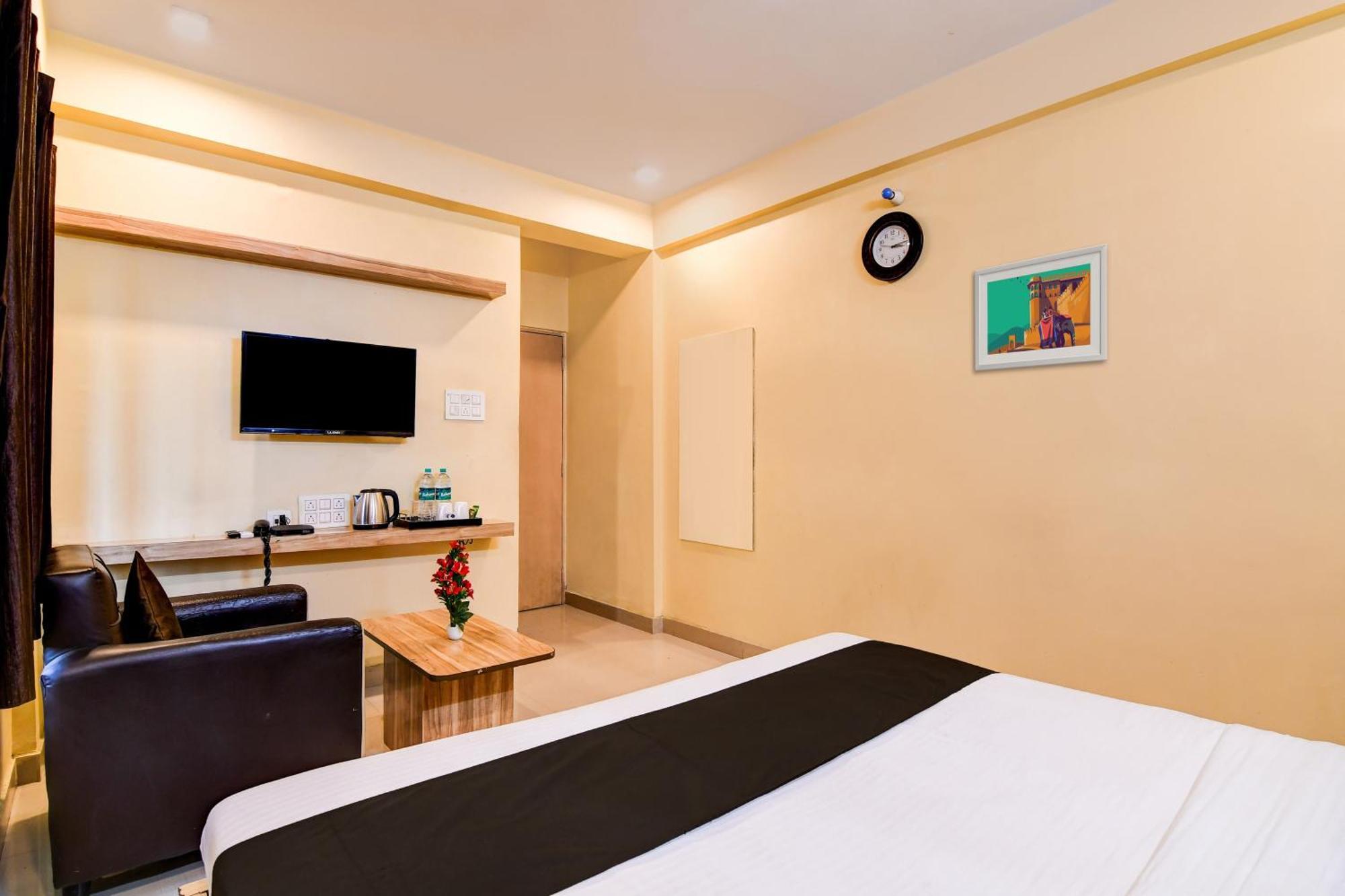 Hotel O Casa Astra Calcutta Buitenkant foto